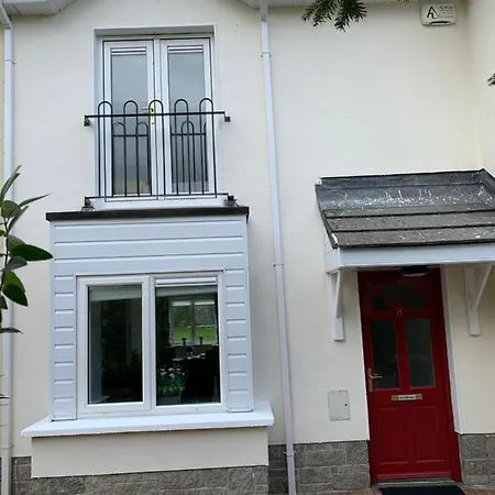Two Bedroom Town House Beside The River Barrow Holiday home *