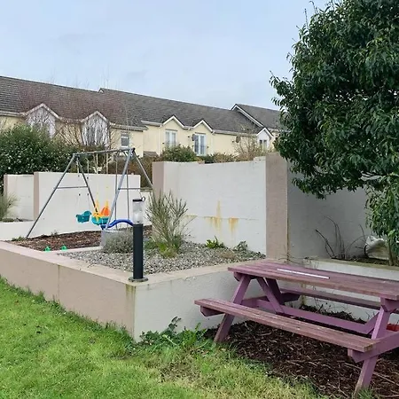 Two Bedroom Town House Beside The River Barrow *