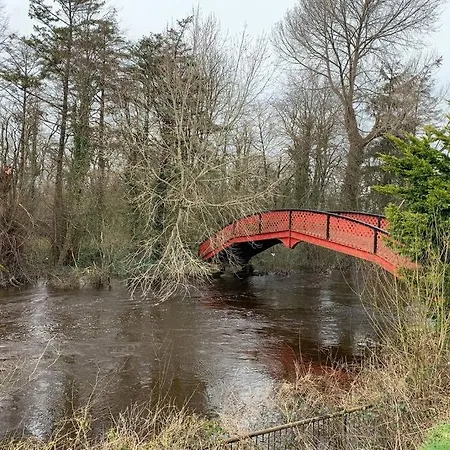 Two Bedroom Town House Beside The River Barrow *