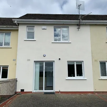 Two Bedroom Town House Beside The River Barrow Carlow