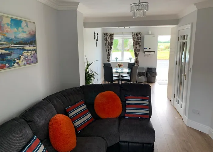 Semesterbostad Two Bedroom Town House Beside The River Barrow